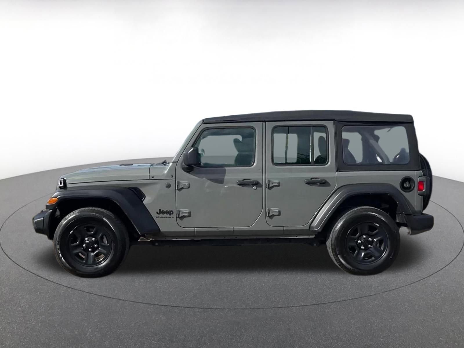 Used 2023 Jeep Wrangler Sport image 8