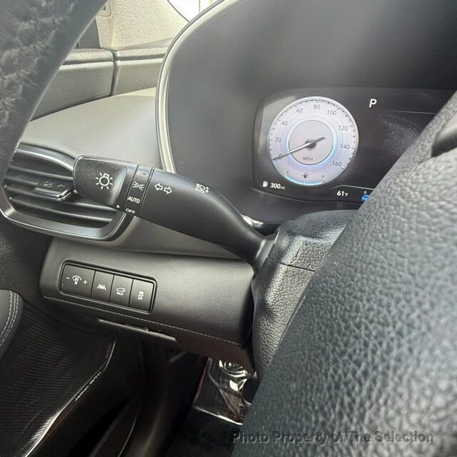 Used 2023 Hyundai Santa Fe Limited image 24