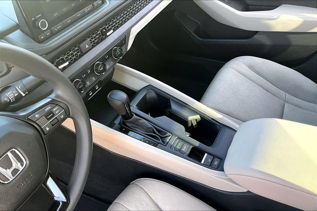 Certified 2024 Honda Accord EX image 18