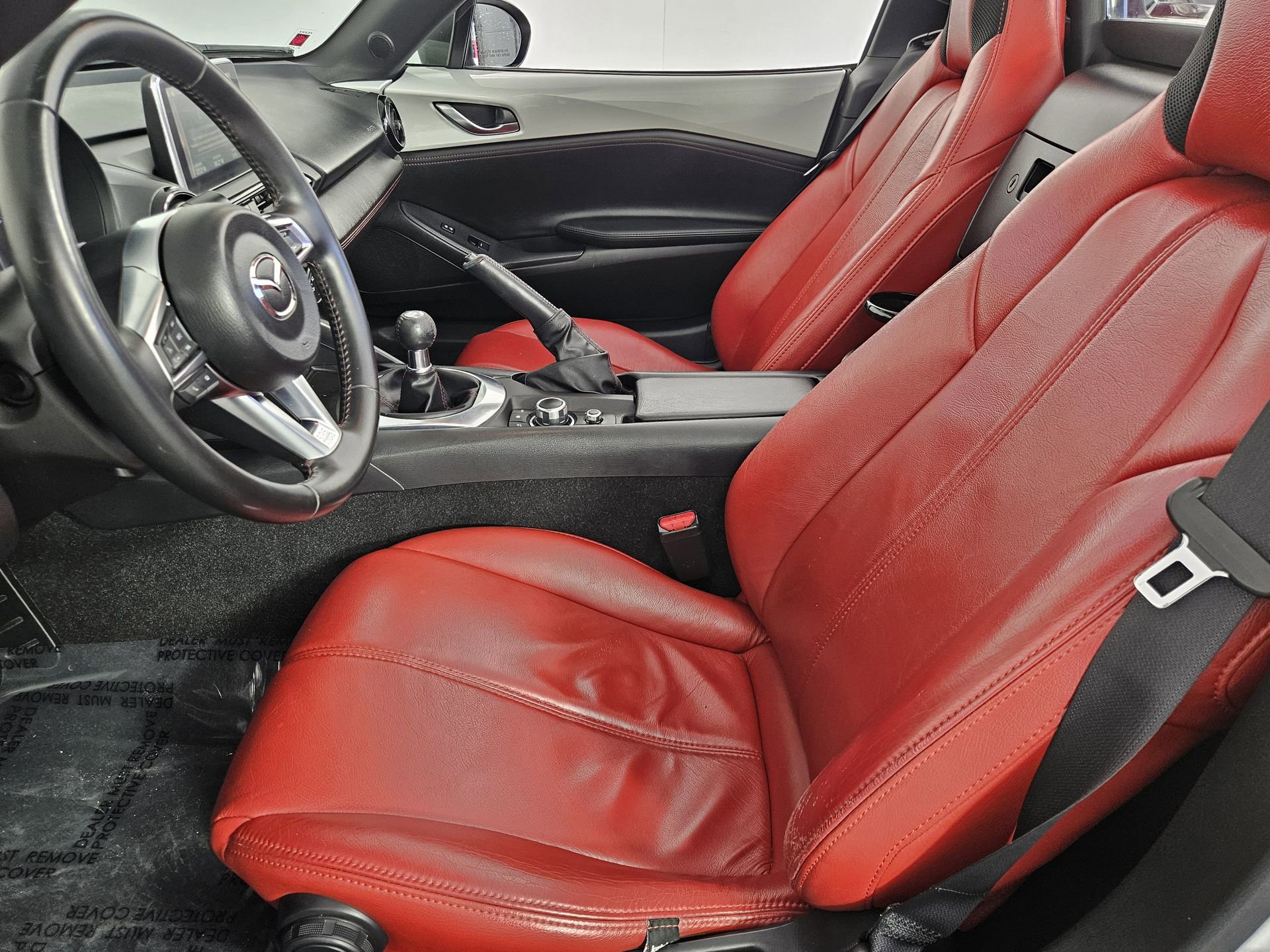 Used 2017 MAZDA MX-5 Miata RF Club RWD image 13