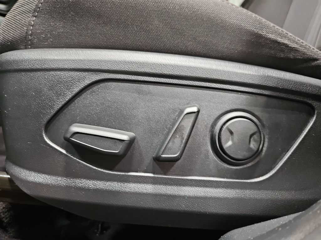 Used 2023 Hyundai Tucson SEL AWD/4WD image 29