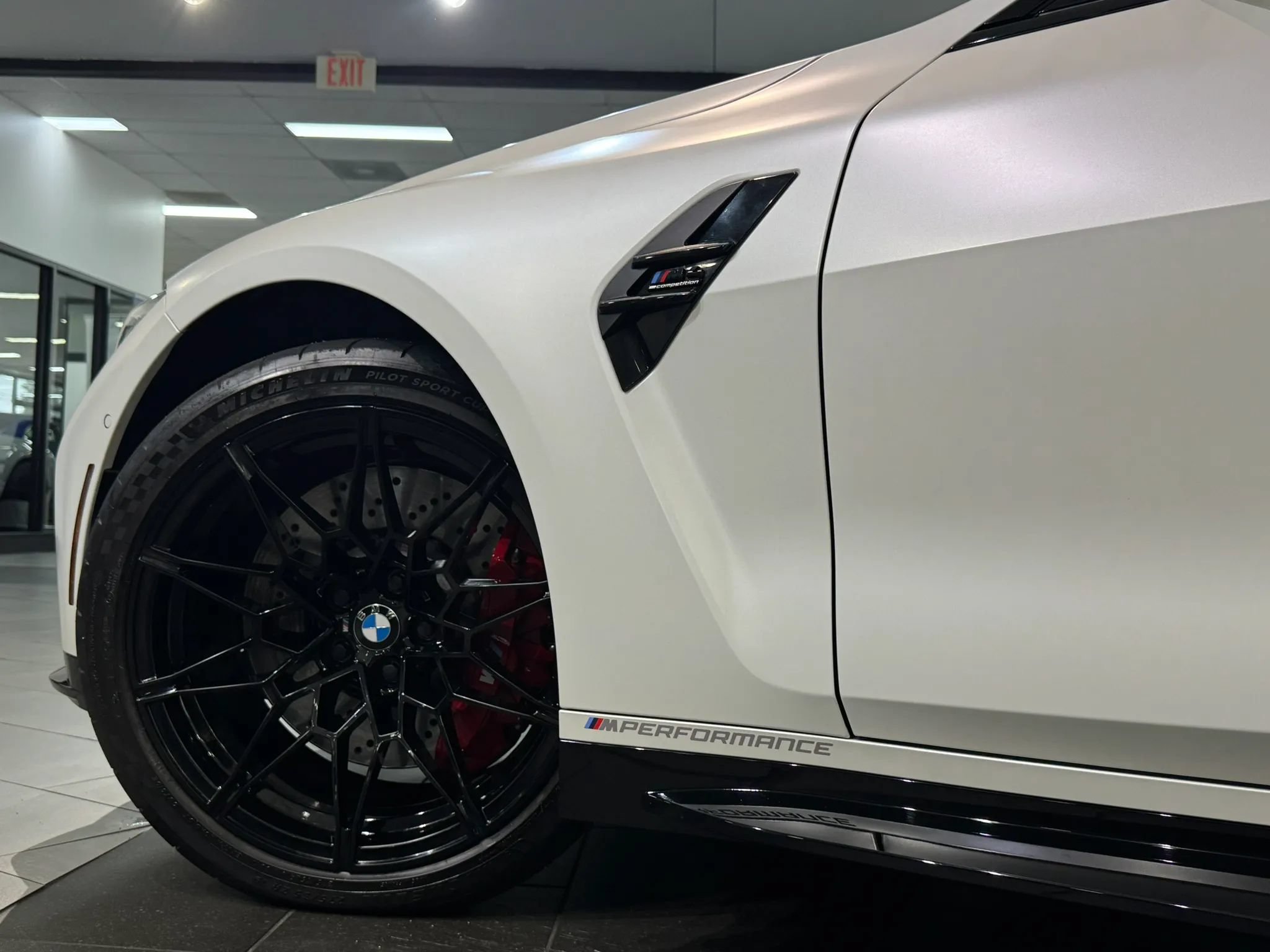 Used 2021 BMW M4 Competition w/ M Carbon Exterior Package RWD image 11