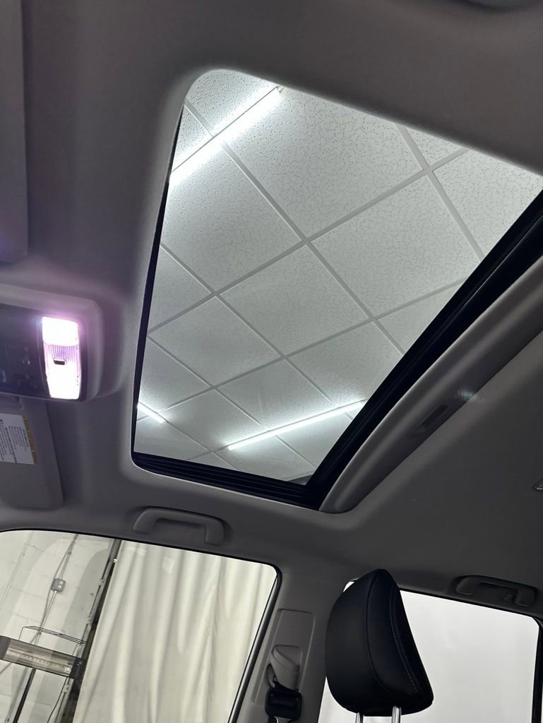 Used 2023 Toyota 4Runner SR5 Premium w/ Moonroof Package RWD image 18