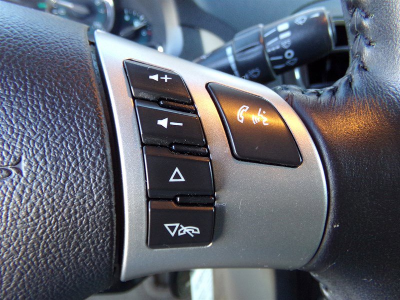 Used 2010 Chevrolet HHR LT w/ LT Preferred Equipment Group image 50