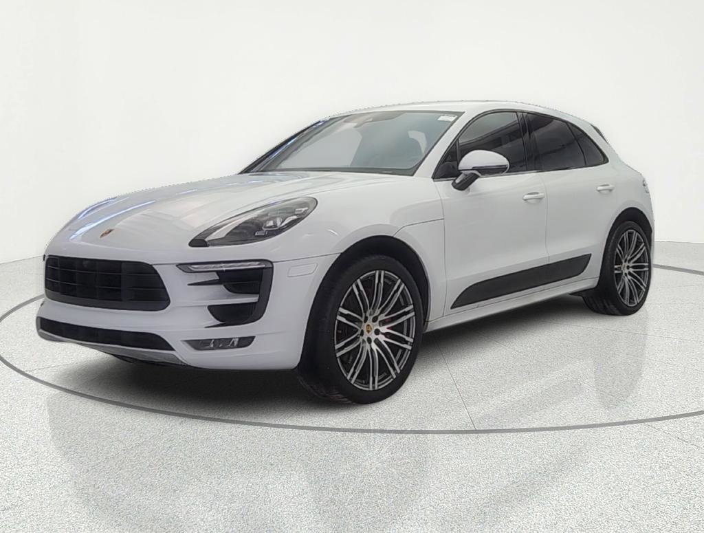 Used 2017 Porsche Macan GTS AWD/4WD image 4