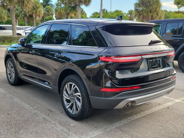 Certified 2024 Lincoln Corsair FWD image 4