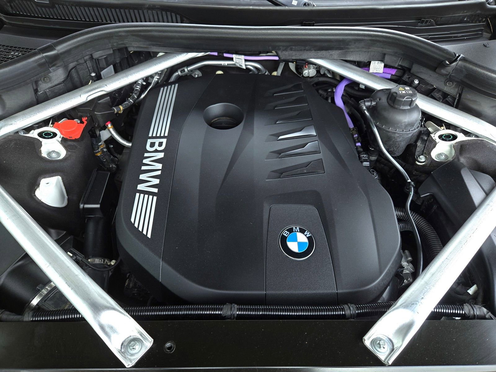 Used 2025 BMW X7 xDrive40i image 34