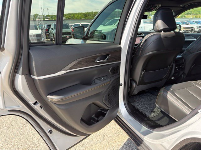 New 2026 Jeep Grand Cherokee Limited AWD/4WD image 12