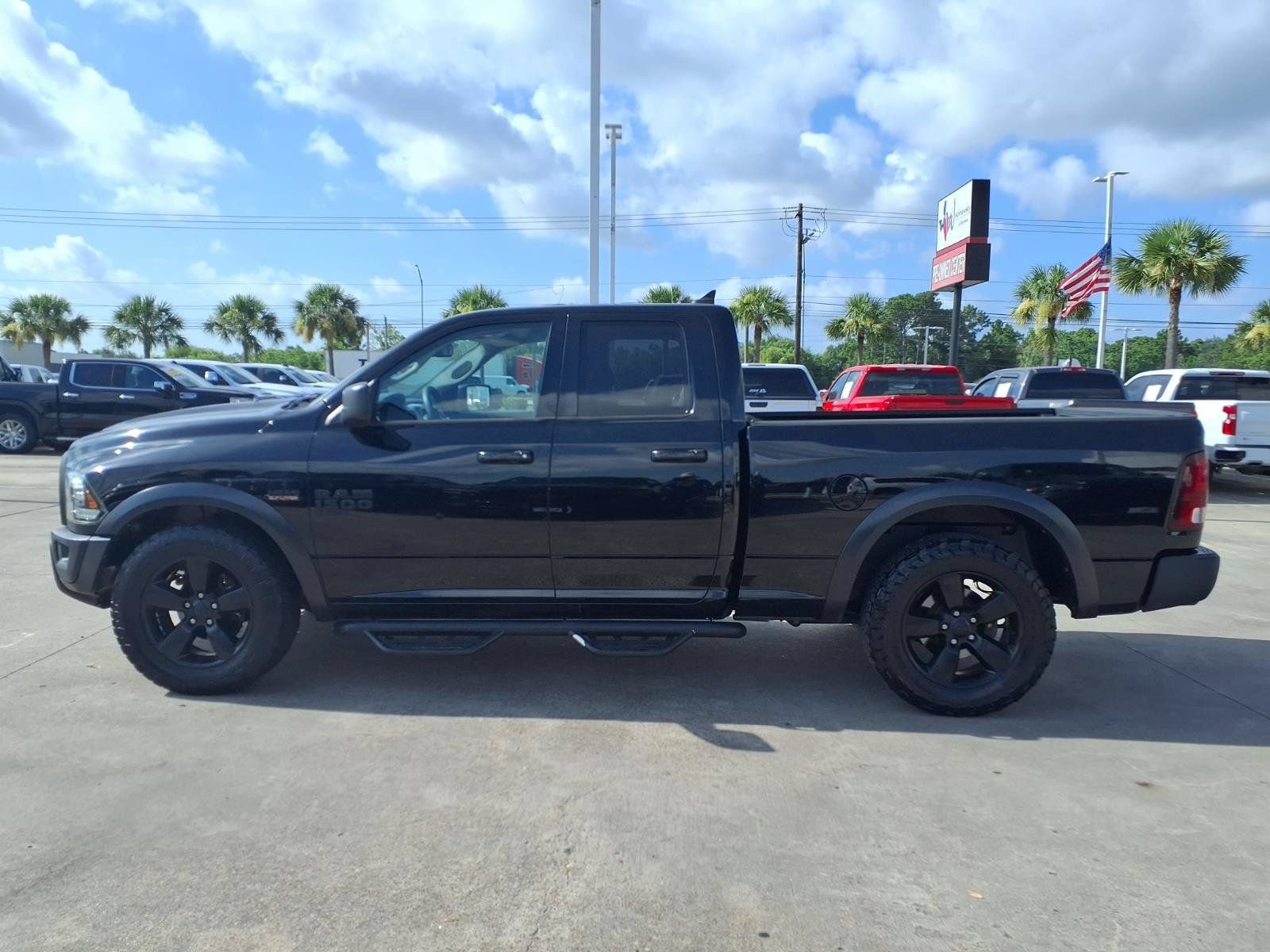 Used 2019 RAM 1500 Warlock RWD image 9