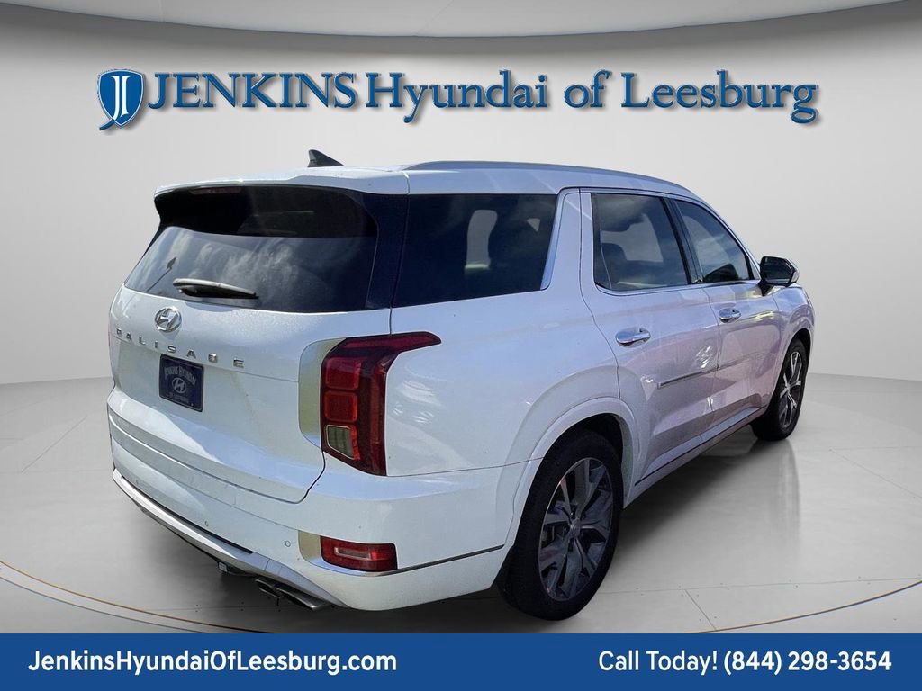 Used 2022 Hyundai Palisade Limited FWD image 2