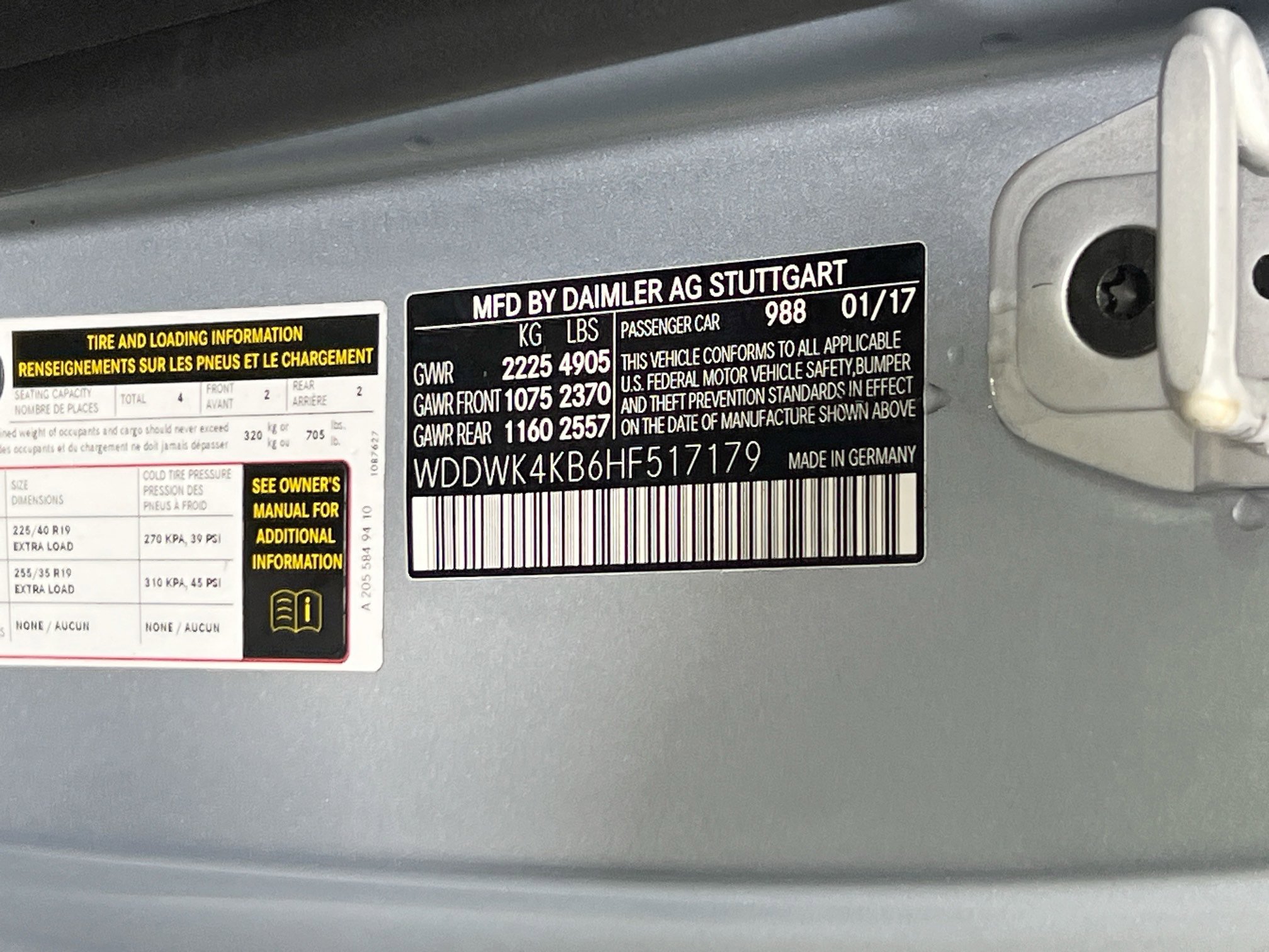 Used 2017 Mercedes-Benz C 300 4MATIC Cabriolet image 32