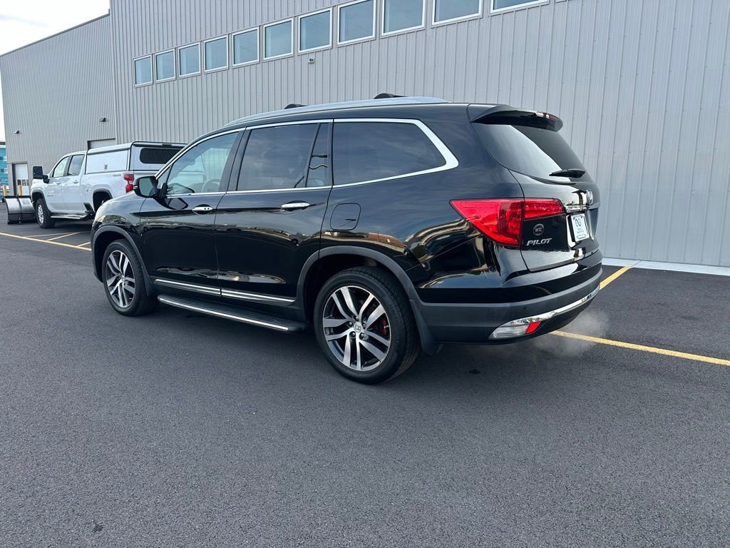 Used 2017 Honda Pilot Elite image 5