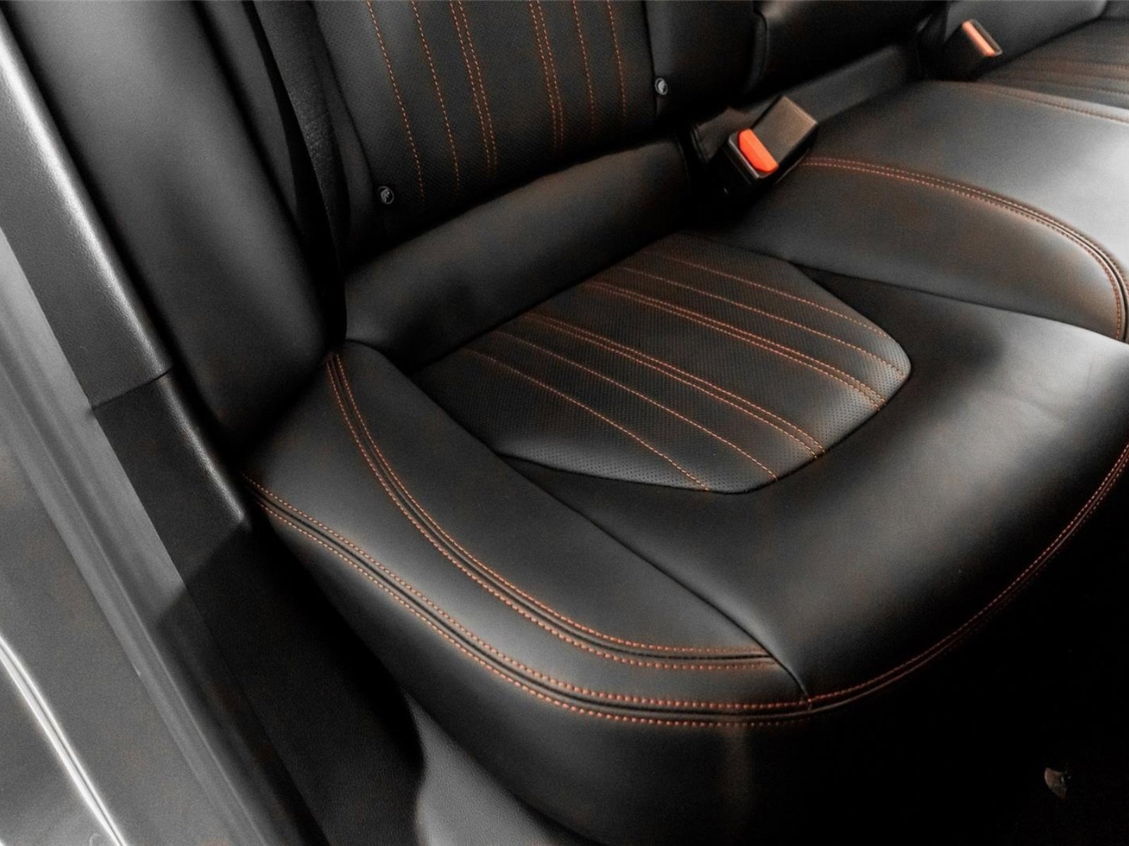 Used 2023 Maserati Ghibli Modena Q4 AWD/4WD image 32