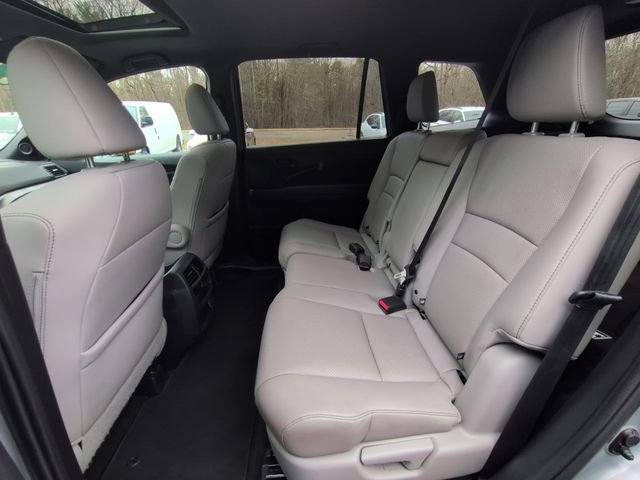 Used 2023 Honda Passport EX-L image 24