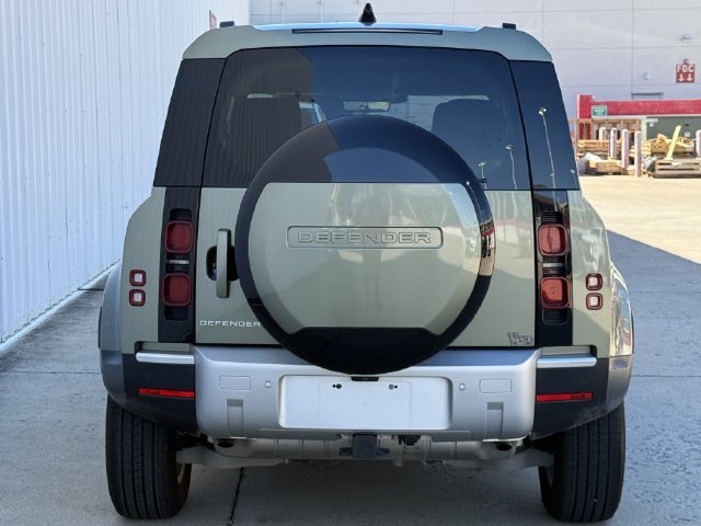 Used 2024 Land Rover Defender 110 S AWD/4WD image 5