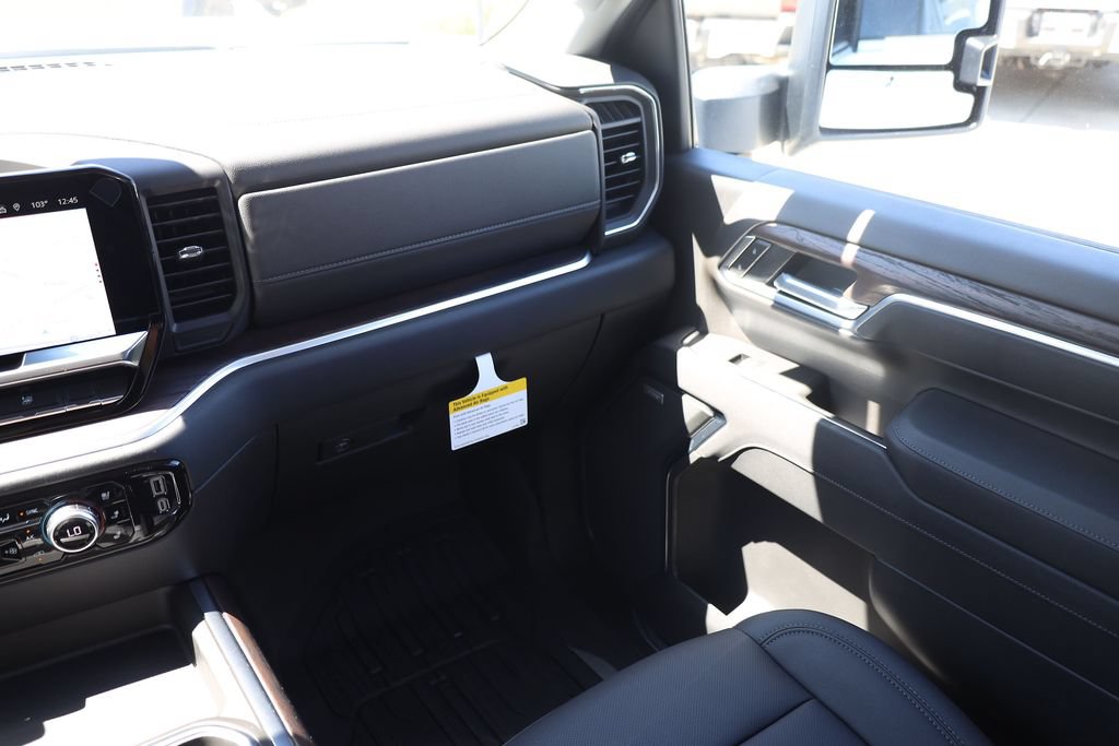 New 2026 GMC Sierra 3500 SLT w/ SLT Convenience Package AWD/4WD image 20