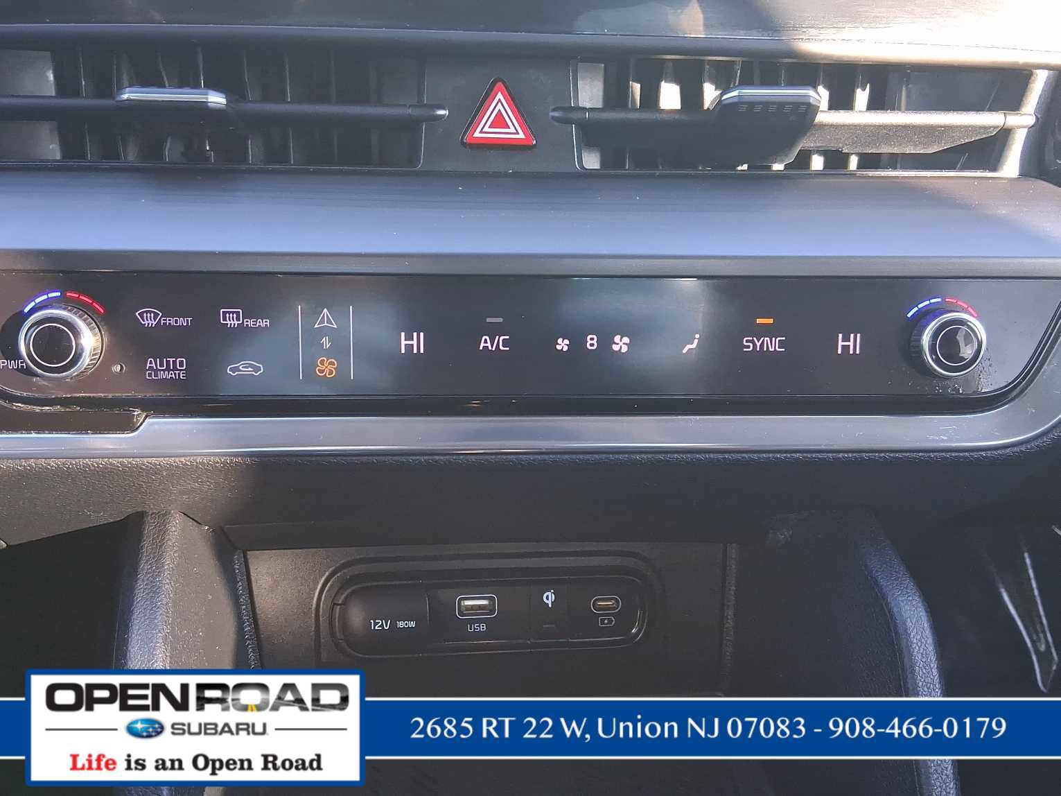 Used 2023 Kia Sportage EX image 21