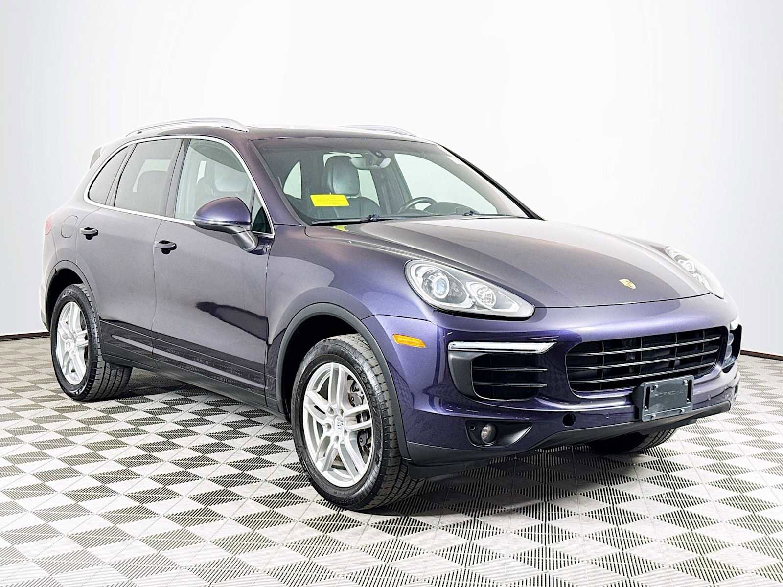 Used 2018 Porsche Cayenne image 3