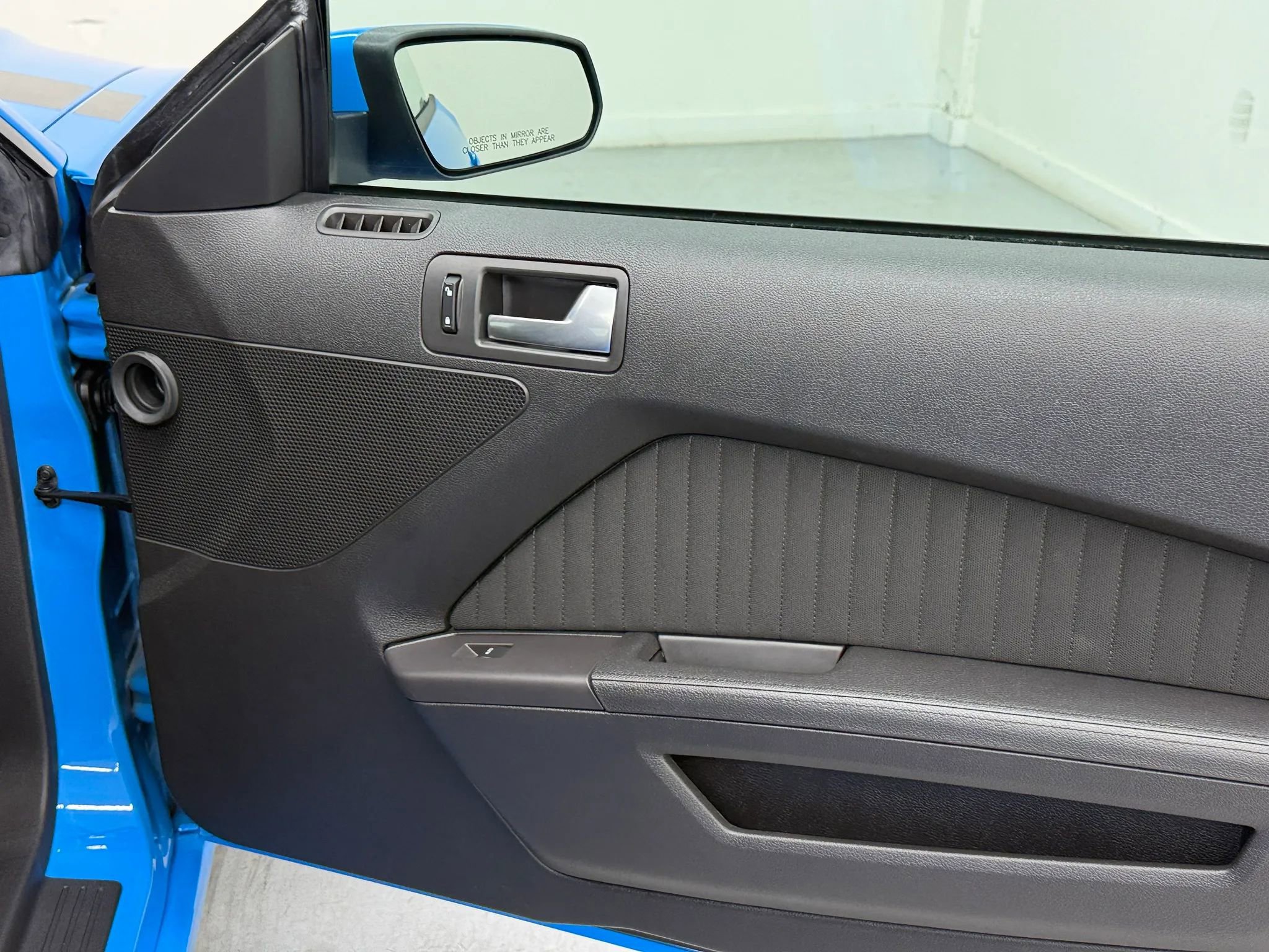 Used 2013 Ford Mustang Boss 302 RWD image 13