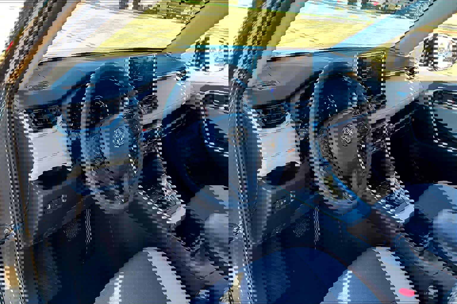 Certified 2023 Toyota RAV4 XLE image 18