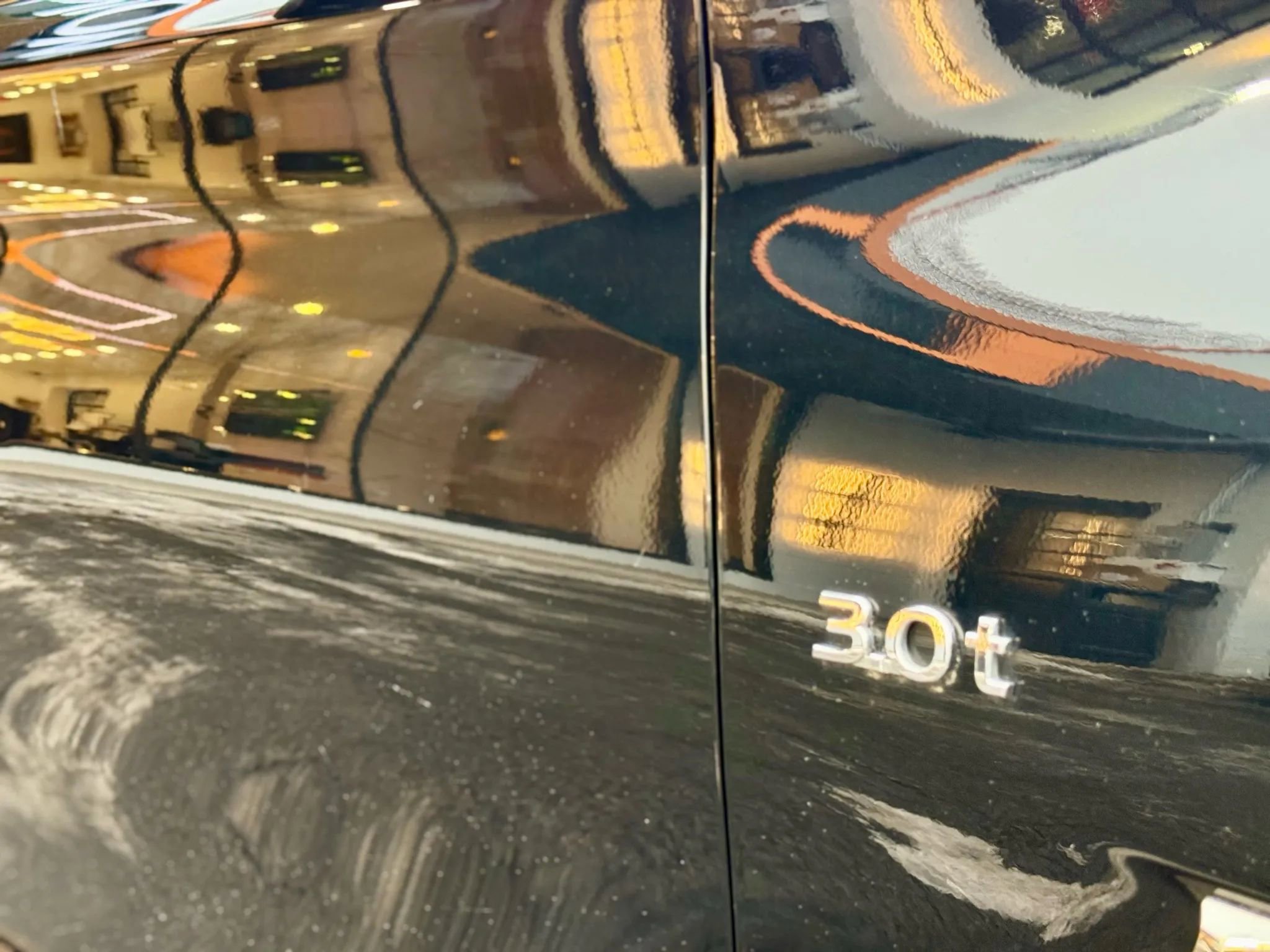 Used 2017 INFINITI Q60 3.0t w/ Cargo Package image 41