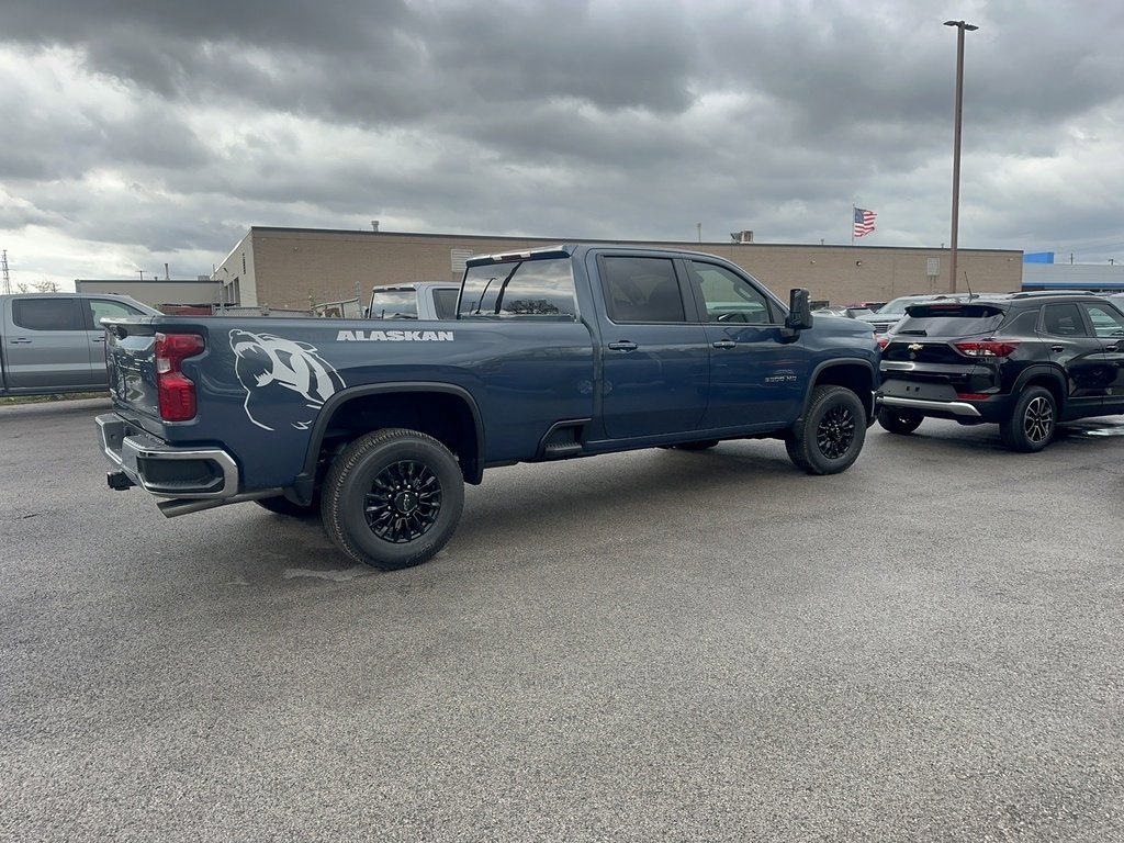 New 2026 Chevrolet Silverado 3500 LT image 4