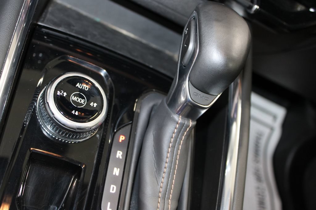 Used 2024 GMC Canyon AT4 AWD/4WD image 49