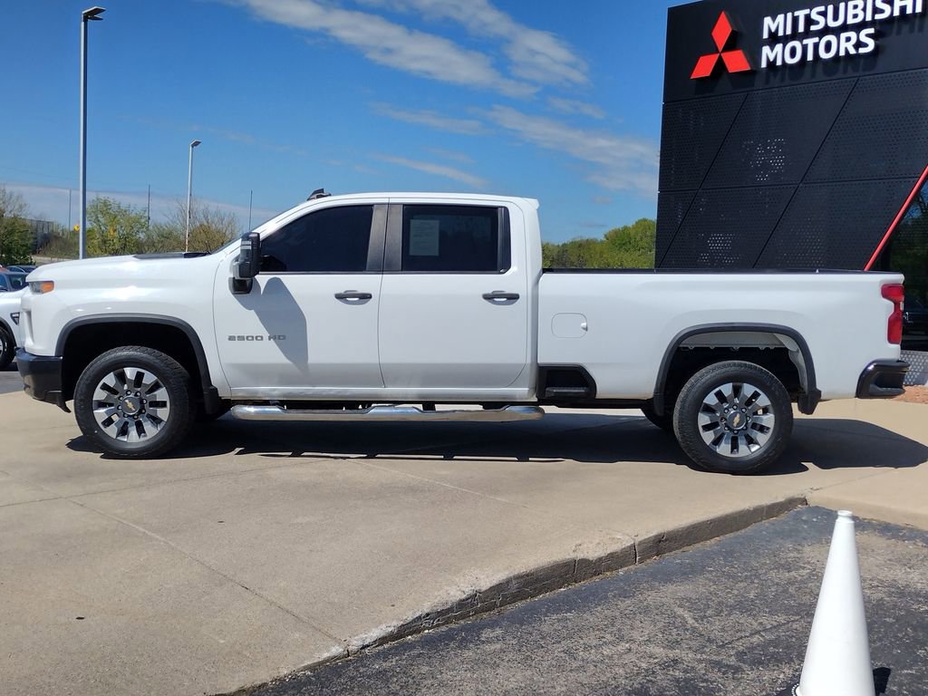 Used 2022 Chevrolet Silverado 2500 Custom w/ Custom Value Package AWD/4WD image 15