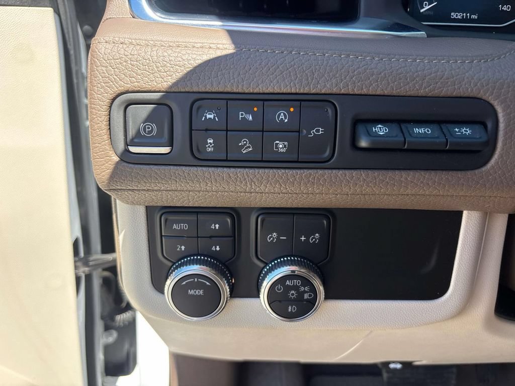 Used 2022 GMC Yukon Denali AWD/4WD image 25