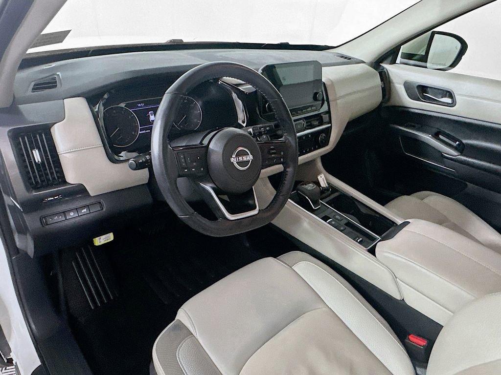 Used 2022 Nissan Pathfinder SL image 31