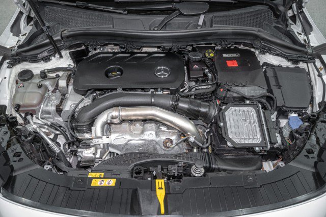 Certified 2025 Mercedes-Benz GLA 250 4MATIC image 23
