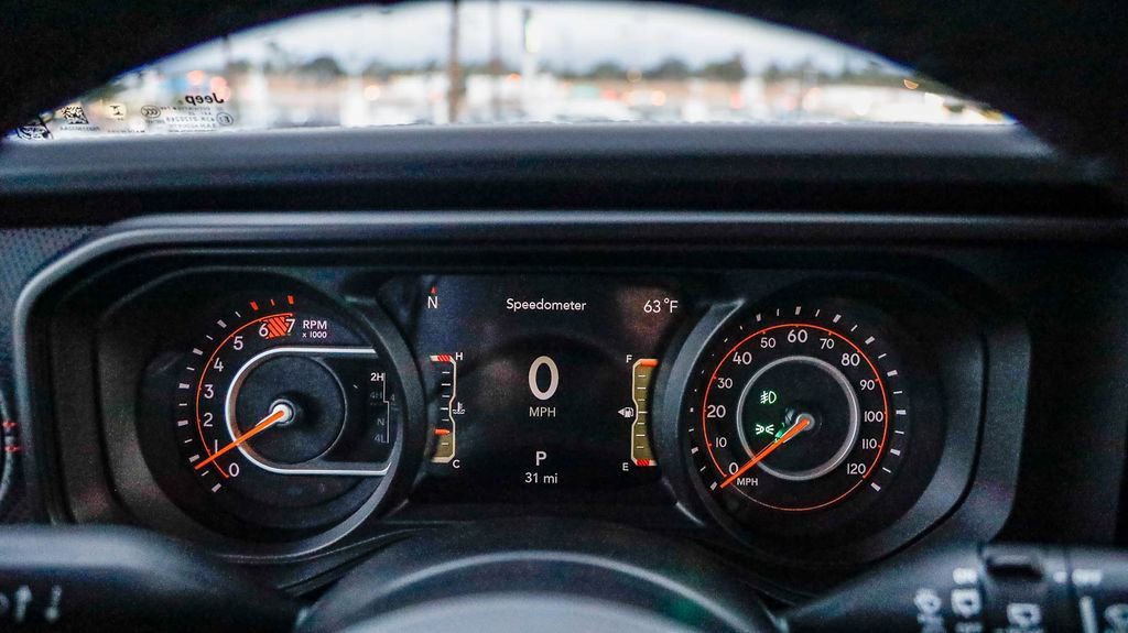 New 2025 Jeep Wrangler Unlimited Rubicon image 24