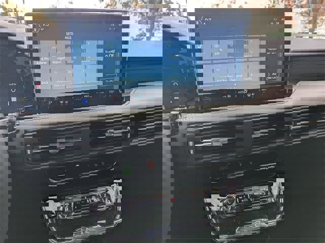 New 2026 Lincoln Corsair Reserve image 8