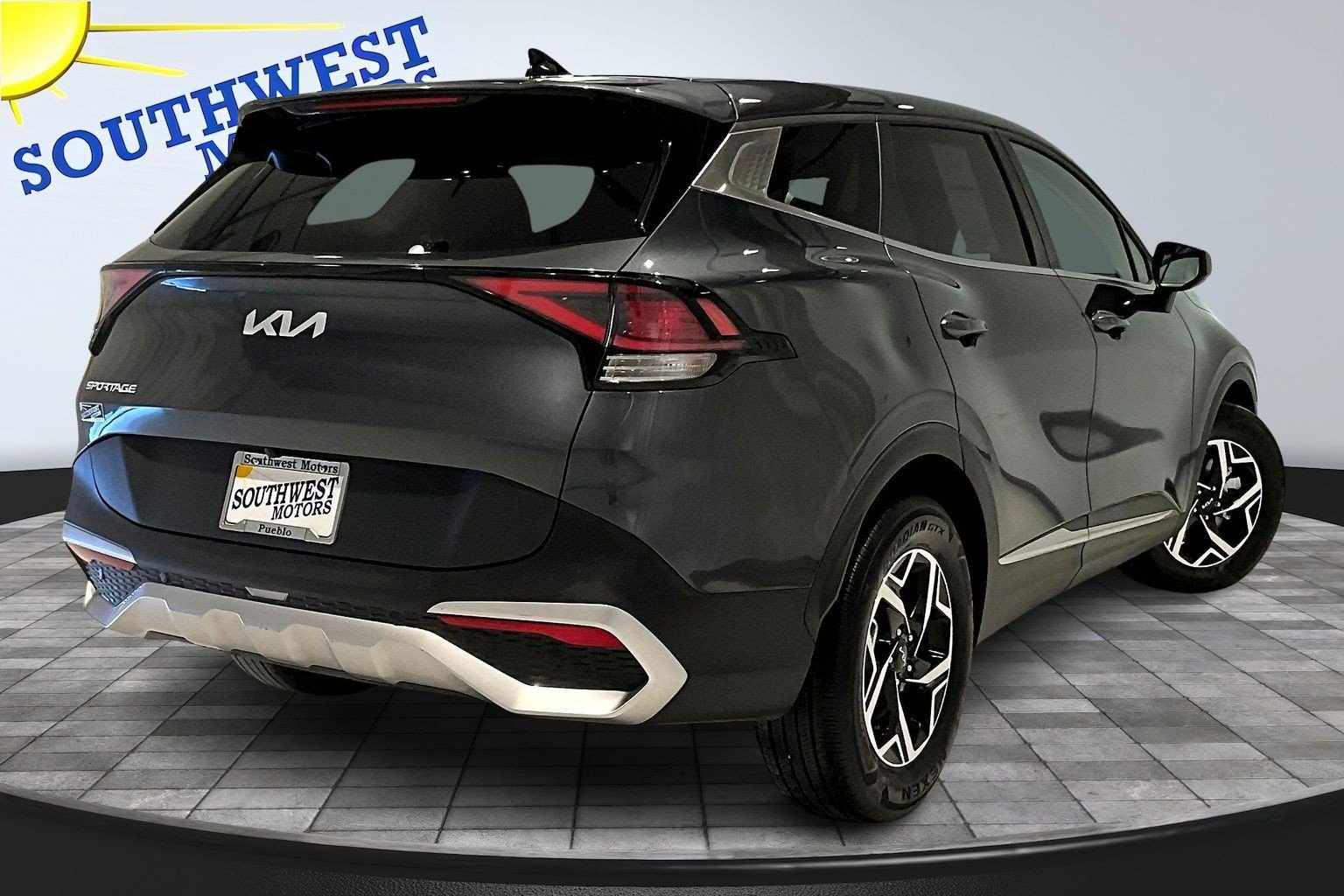 Used 2024 Kia Sportage LX FWD image 7