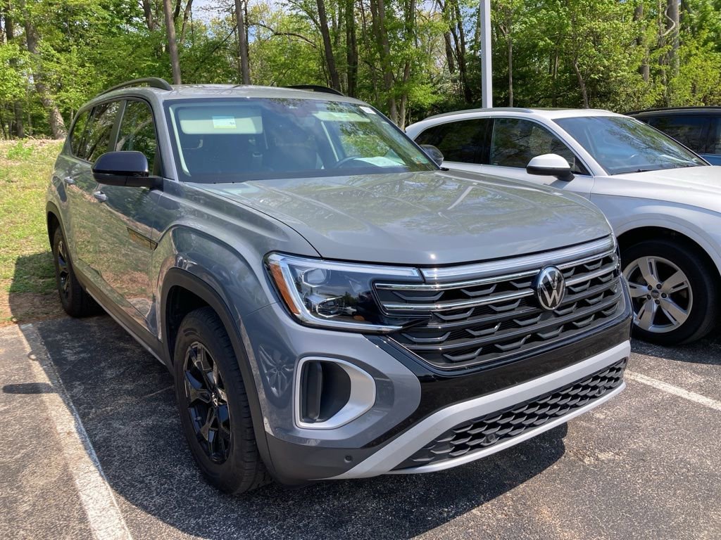 Certified 2025 Volkswagen Atlas Peak Edition SE