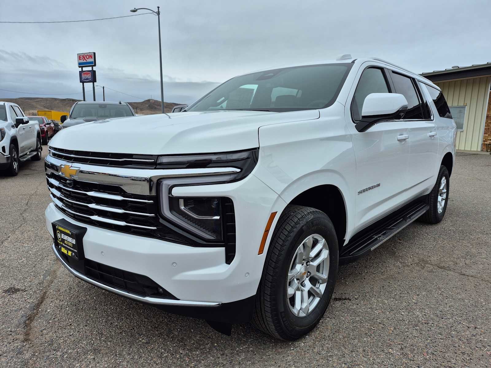 New 2026 Chevrolet Suburban LT w/ Comfort Package AWD/4WD image 11