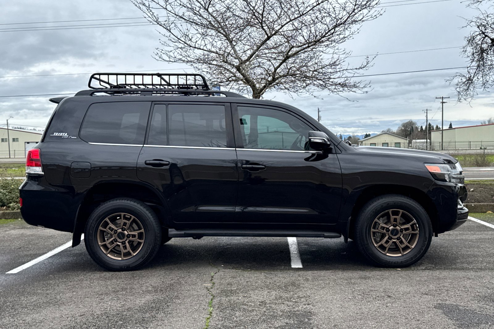 Used 2021 Toyota Land Cruiser Heritage Edition image 3