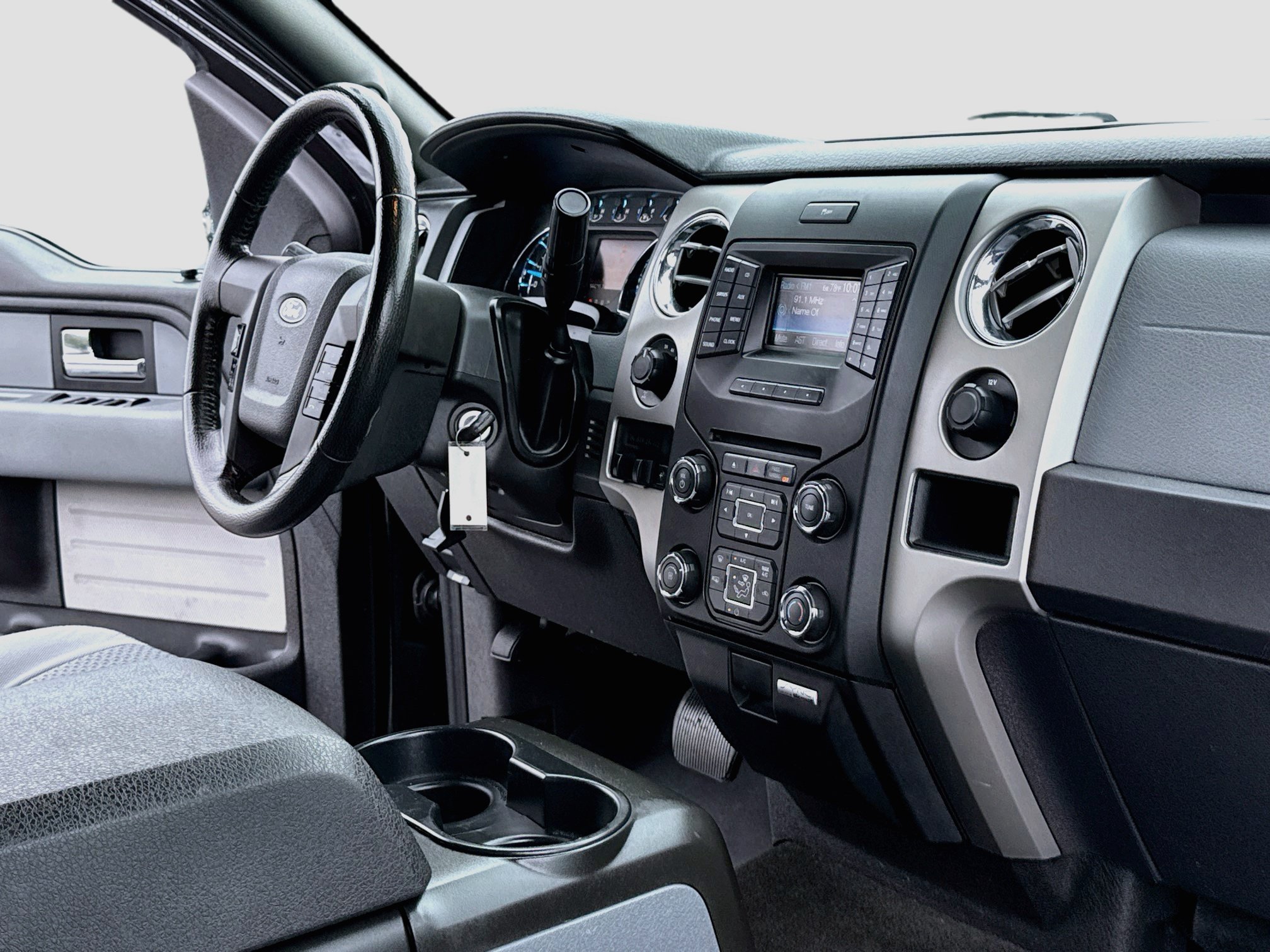 Used 2013 Ford F150 XLT w/ Luxury Equipment Group AWD/4WD image 15