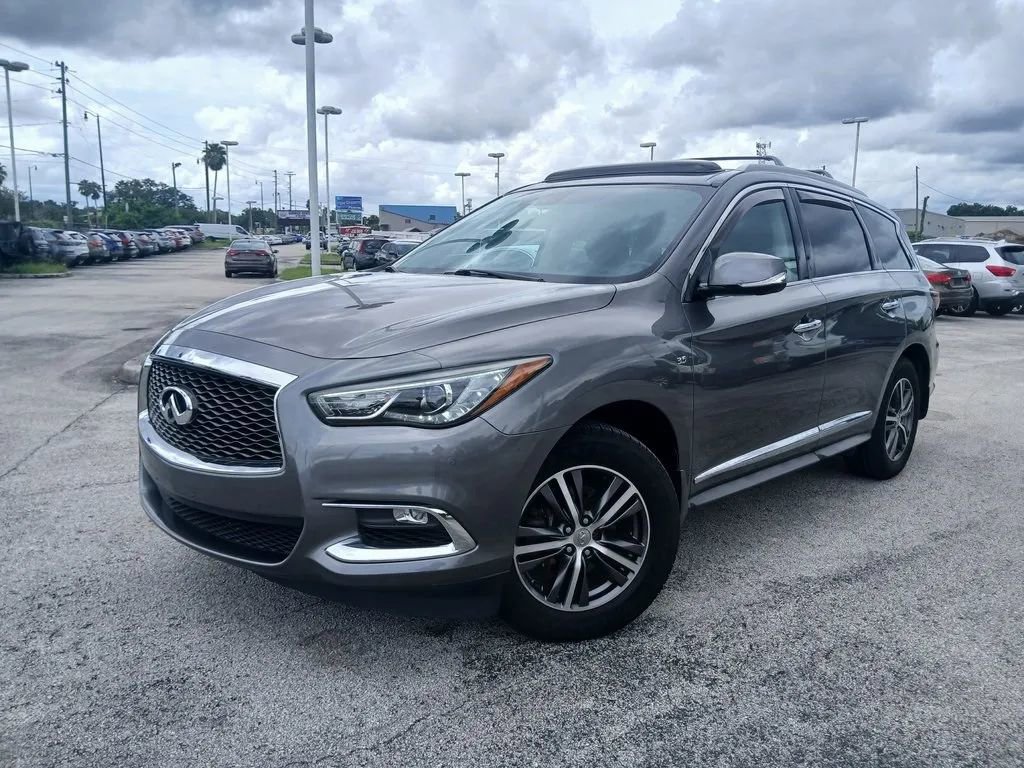 Used 2017 INFINITI QX60 AWD w/ Premium Plus Package