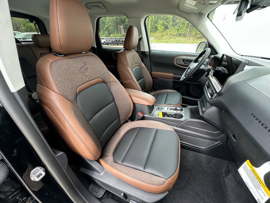 New 2026 Ford Bronco Sport Outer Banks w/ Outer Banks Tech Package+ AWD/4WD image 23