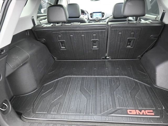 Used 2023 GMC Terrain SLT w/ Infotainment Package II image 25