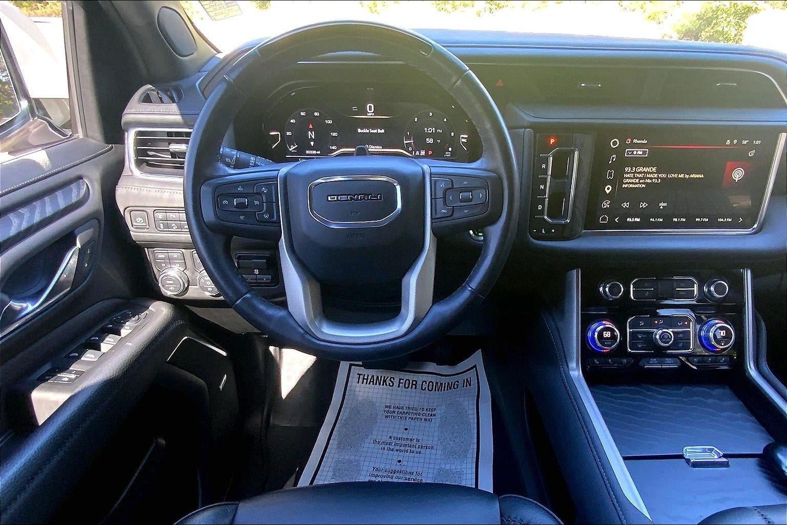 Used 2023 GMC Yukon Denali w/ Denali Reserve Package AWD/4WD image 5