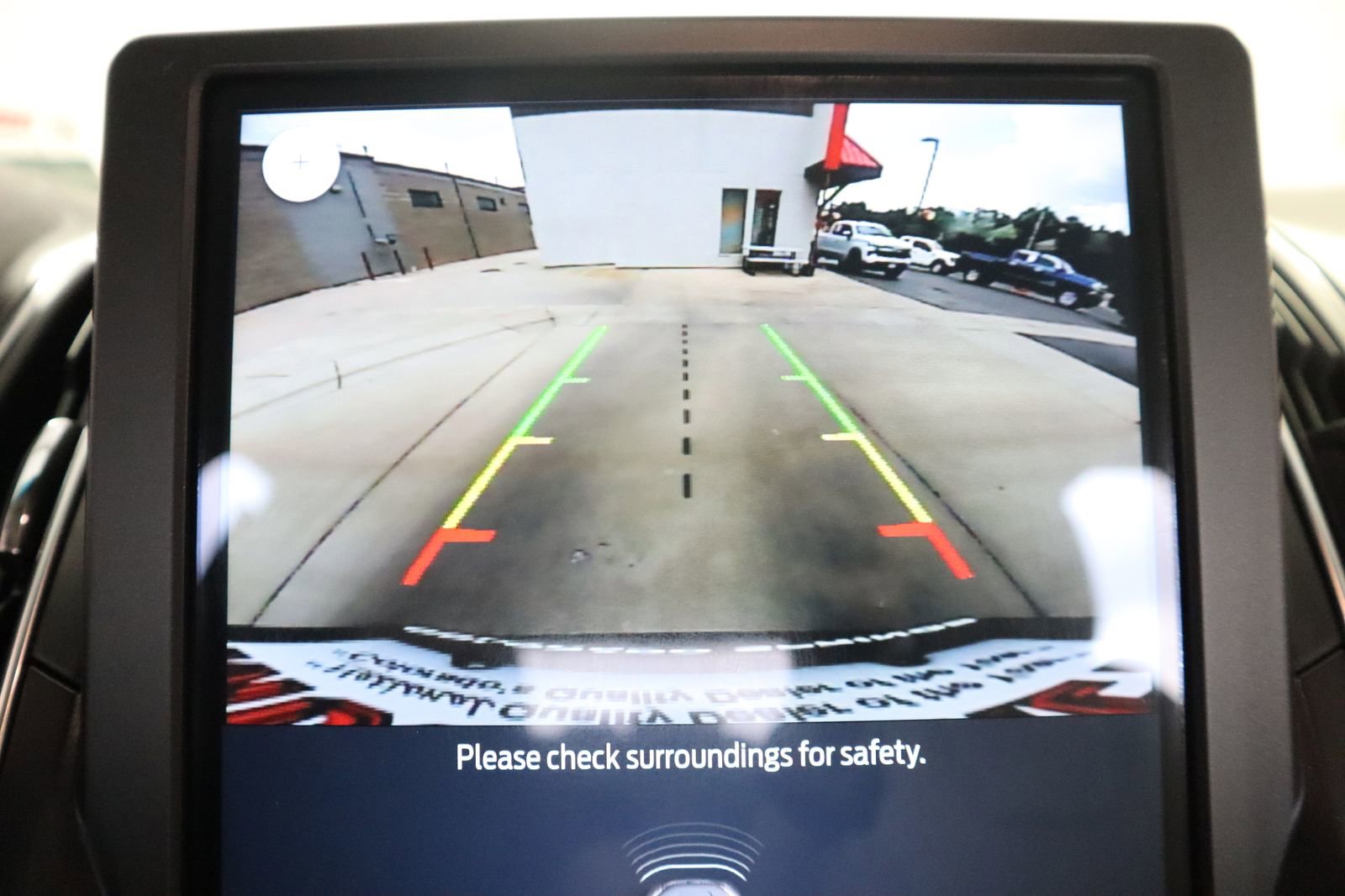 Used 2021 Ford Edge Titanium w/ Cargo Accessory Package image 32