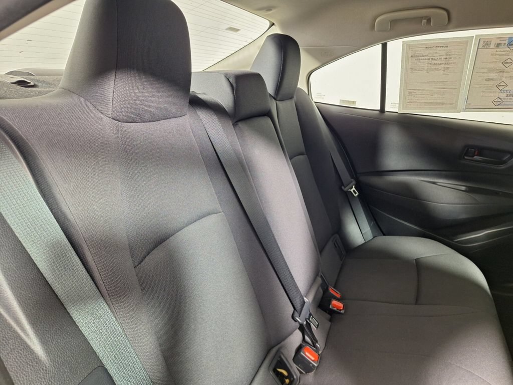 Used 2025 Toyota Corolla LE FWD image 26