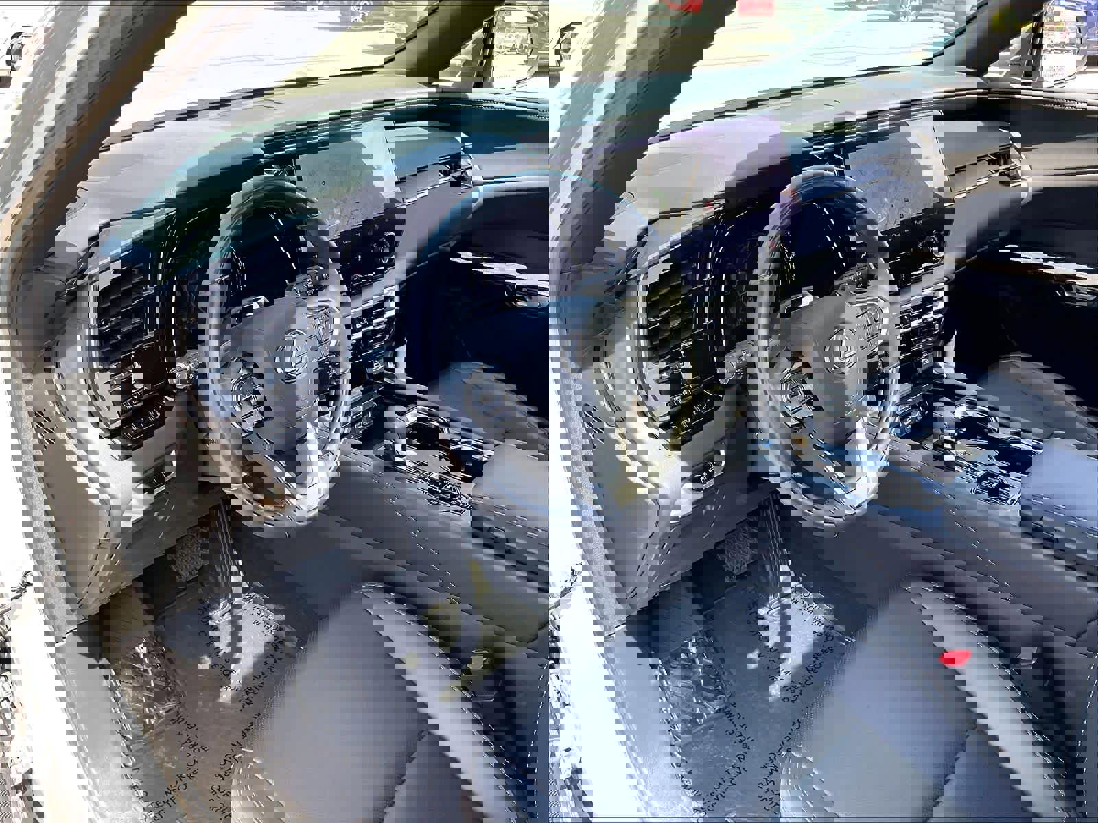 Used 2023 Lexus RX 350 Premium image 15