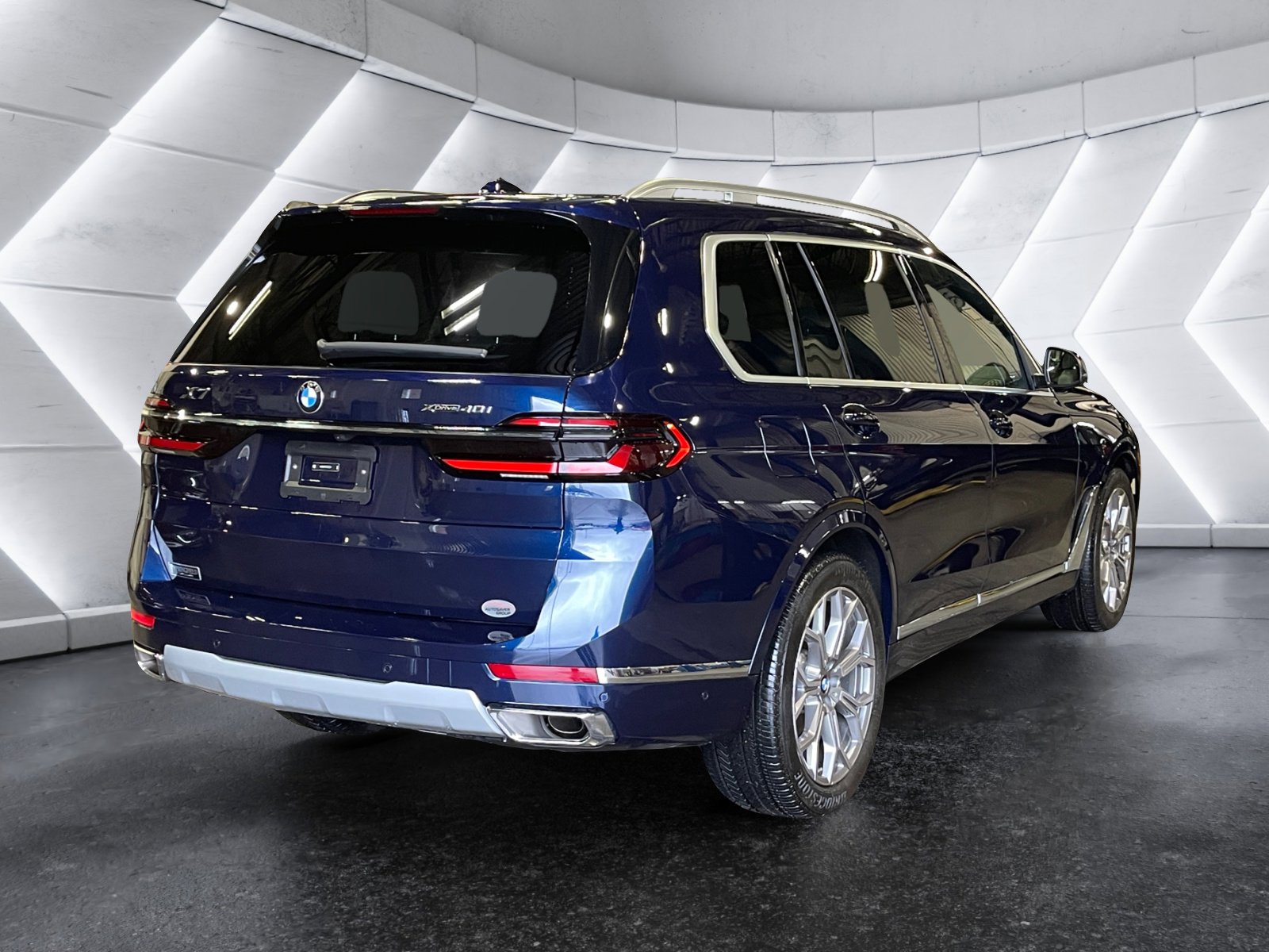 Used 2025 BMW X7 xDrive40i image 6