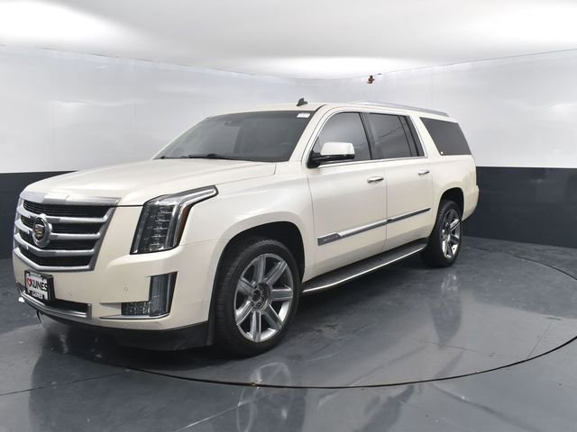 Used 2015 Cadillac Escalade ESV Luxury image 4