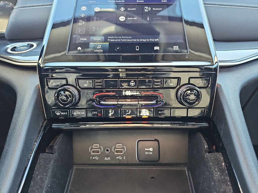 Used 2021 Jeep Grand Cherokee L Laredo w/ Luxury Tech Group I image 28