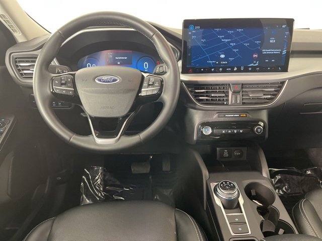 Used 2025 Ford Escape Platinum image 7