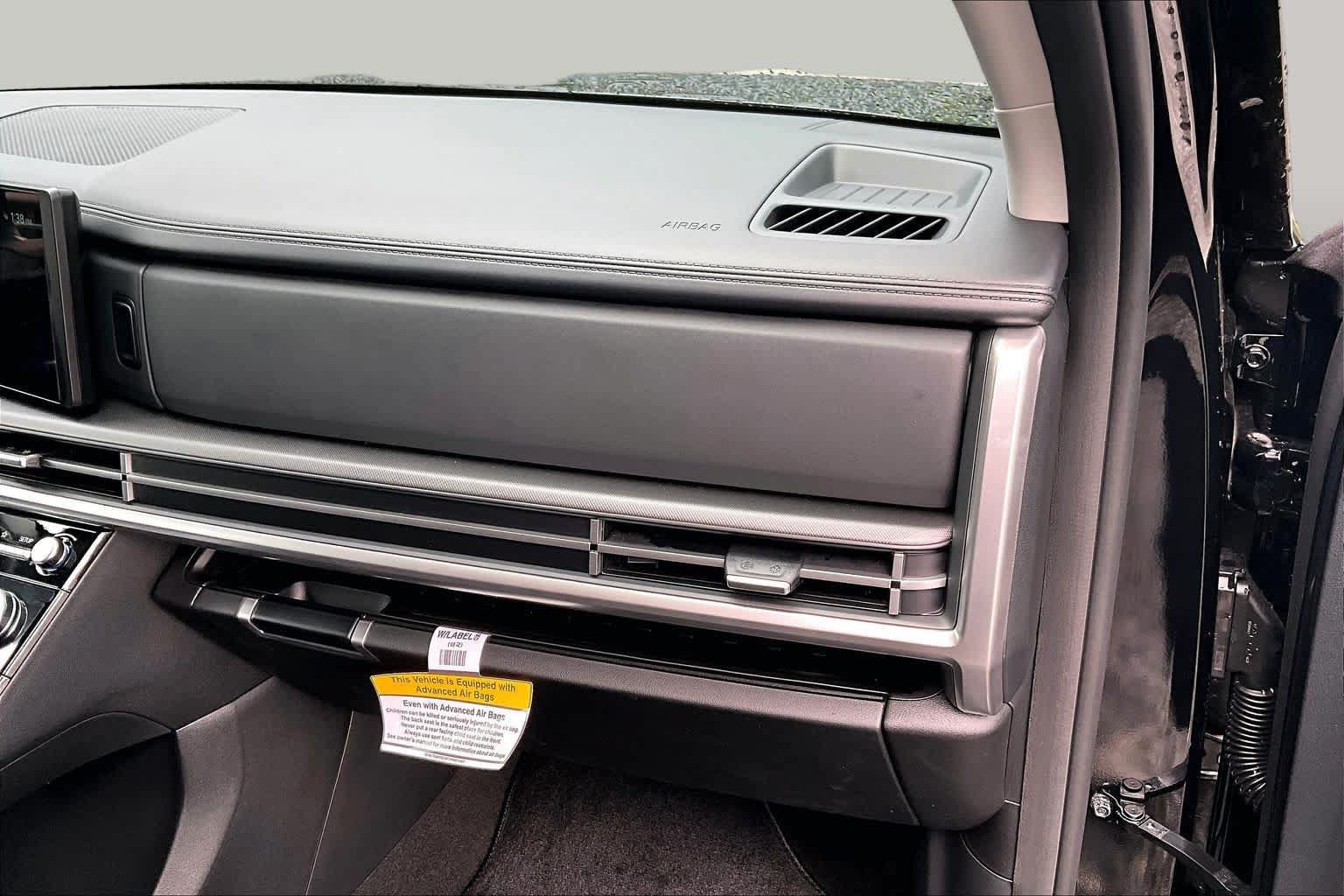Used 2026 Hyundai Santa Fe SE AWD/4WD image 19